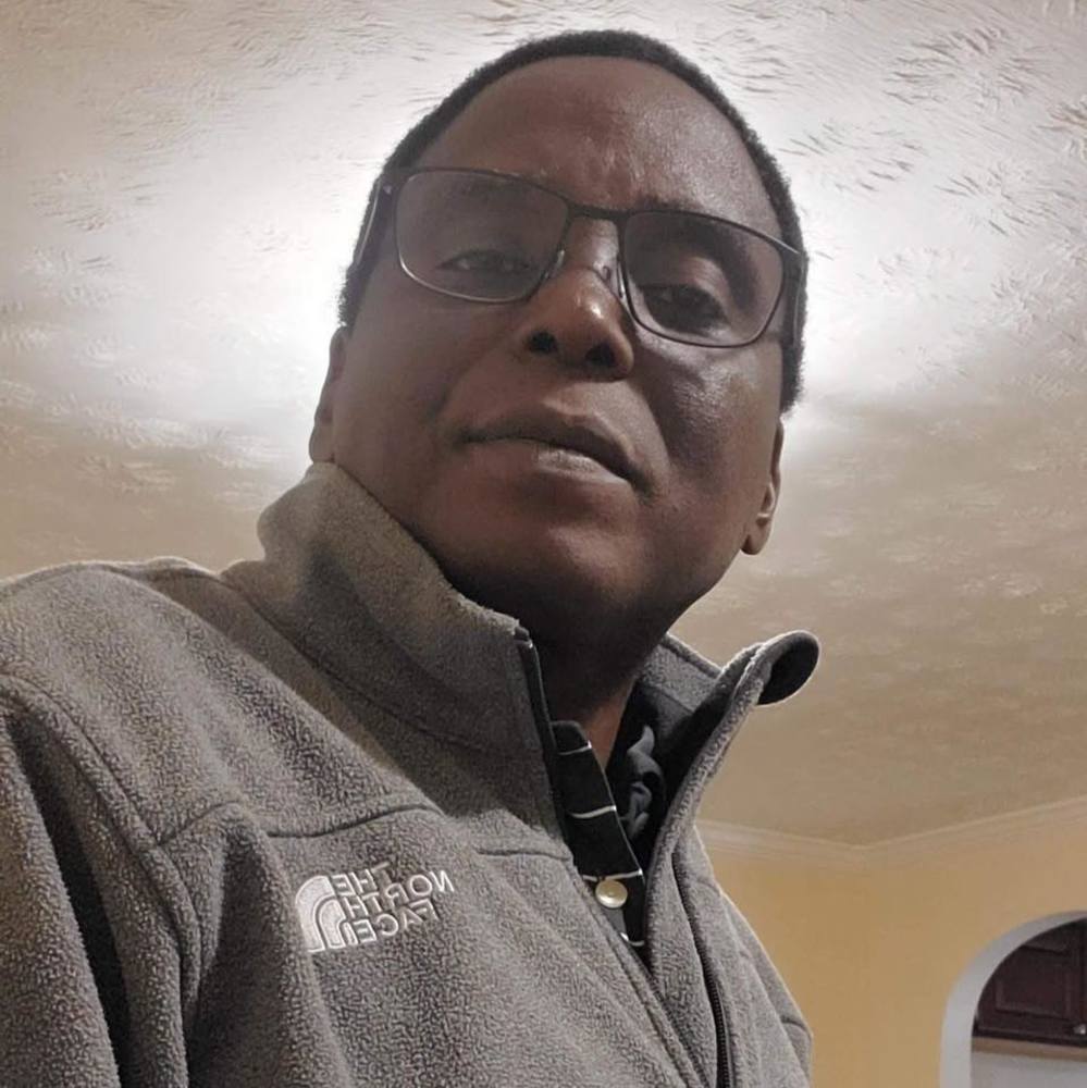 Meet your Posher, Kenneth